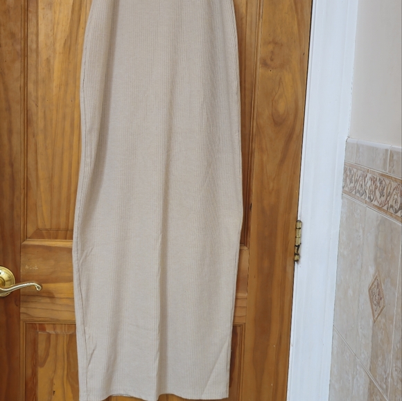 Mandee Women's Nude Ribbed Button Front Midii Dress With Front Slit, Size S - Picture 14 of 17